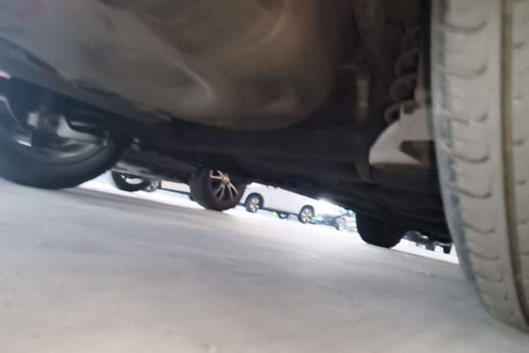 Used Volkswagen Polo 2013 1.6L Automatic Comfort Edition Chassis Rear Right