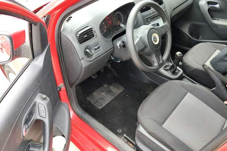 Used Volkswagen Polo 2013 1.4L Manual Fashion Edition Driver Seat