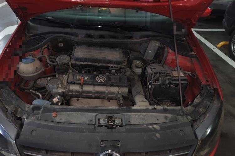 Used Volkswagen Polo 2013 1.4L Manual Fashion Edition Engine Bay