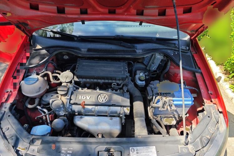 Used Volkswagen Polo 2013 1.4L Manual Fashion Edition Engine Bay