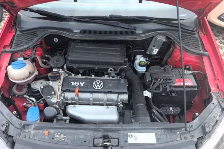 Used Volkswagen Polo 2013 1.4L Manual Fashion Edition Engine Bay