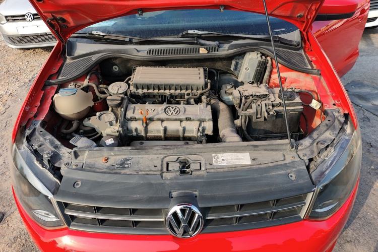 Used Volkswagen Polo 2013 1.4L Manual Fashion Edition Engine Bay