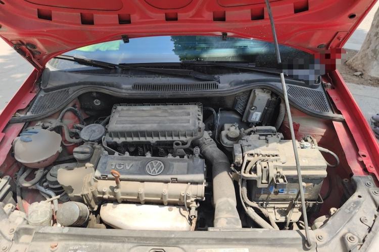 Used Volkswagen Polo 2013 1.4L Automatic Comfort Edition Engine Bay
