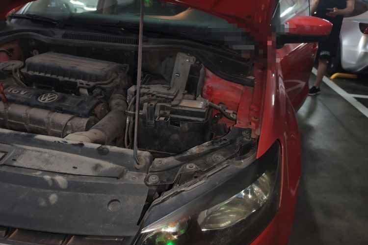 Used Volkswagen Polo 2013 1.4L Manual Fashion Edition Engine Bay Left