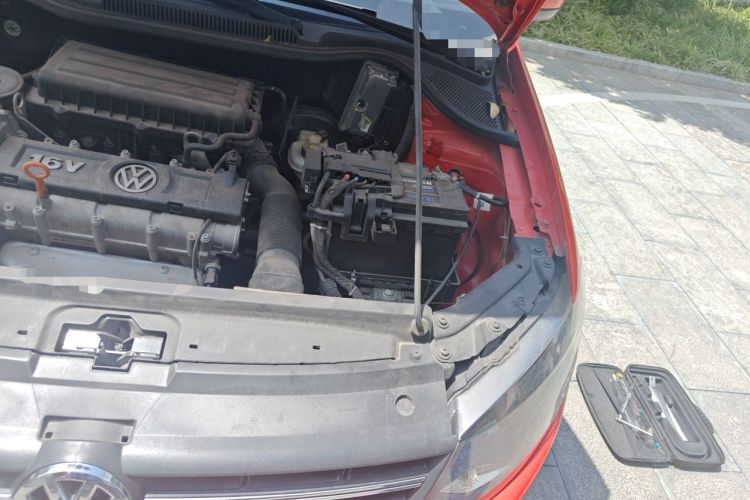 Used Volkswagen Polo 2013 1.4L Manual Fashion Edition Engine Bay Left