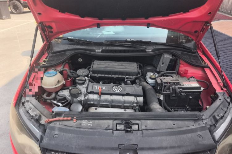 Used Volkswagen Polo 2013 1.4L Automatic Comfort Edition Engine Bay