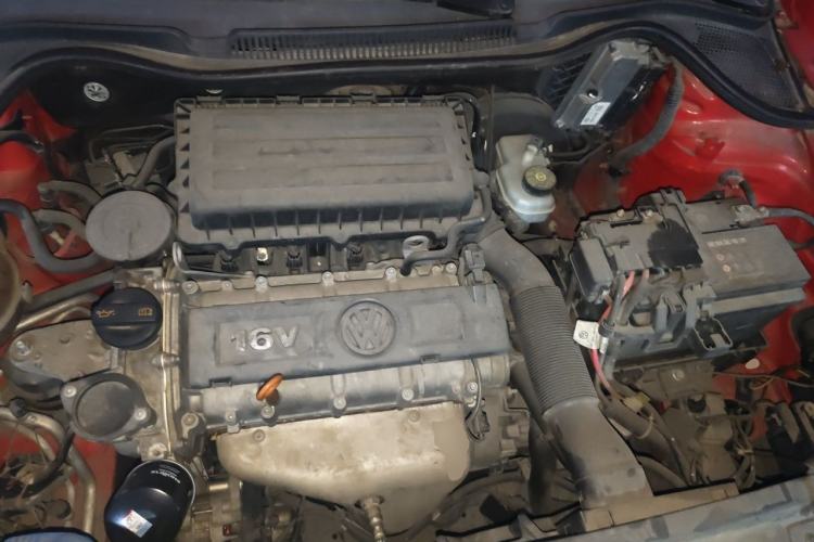 Used Volkswagen Polo 2013 1.4L Manual Fashion Edition Engine Bay
