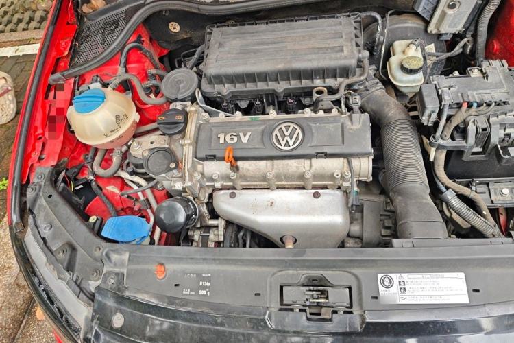 Used Volkswagen Polo 2013 1.4L Manual Fashion Edition Engine Bay Right