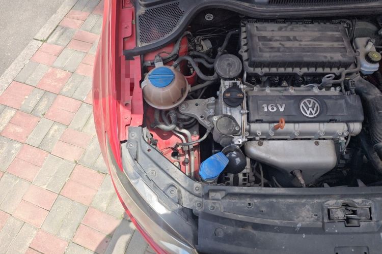 Used Volkswagen Polo 2013 1.4L Manual Fashion Edition Engine Bay Right