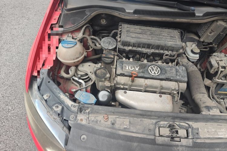 Used Volkswagen Polo 2013 1.4L Manual Fashion Edition Engine Bay Right