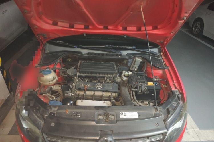 Used Volkswagen Polo 2013 1.4L Automatic Comfort Edition Engine Bay