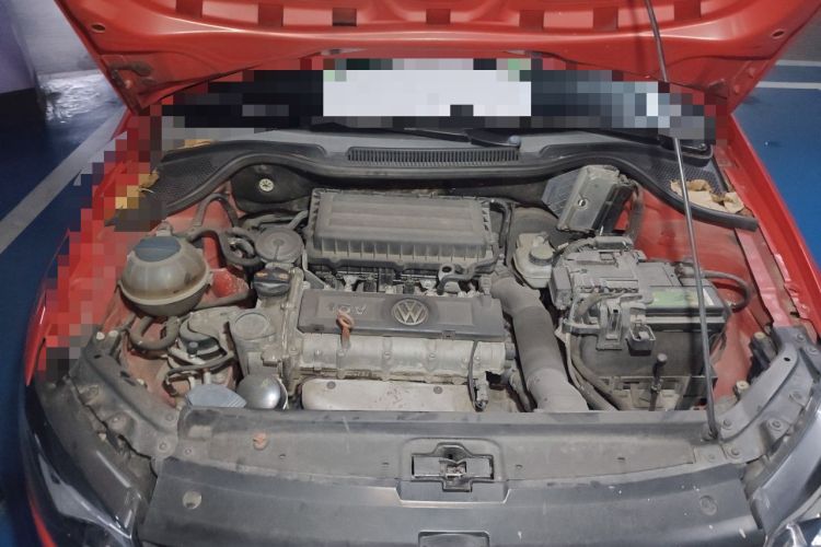 Used Volkswagen Polo 2013 1.4L Automatic Comfort Edition Engine Bay