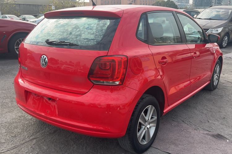 Used Volkswagen Polo 2013 1.4L Manual Fashion Edition Exterior 3