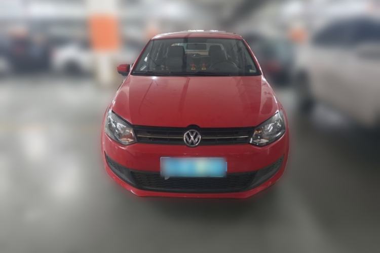 Used Volkswagen Polo 2013 1.4L Manual Fashion Edition Front