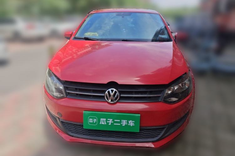 Used Volkswagen Polo 2013 1.4L Manual Fashion Edition Front