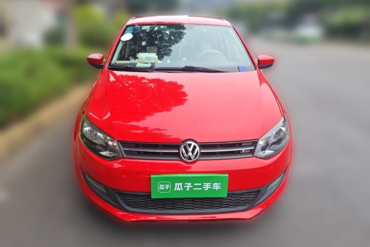 Used Volkswagen Polo 2013 1.4L Manual Fashion Edition Front