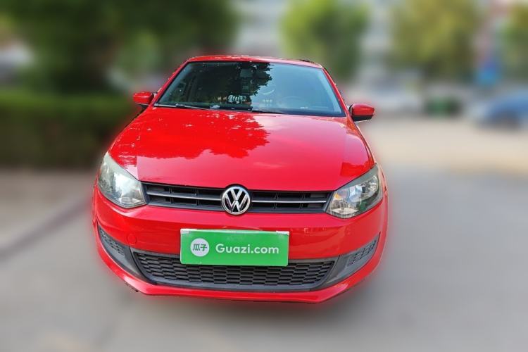 Used Volkswagen Polo 2013 1.4L Manual Fashion Edition Front