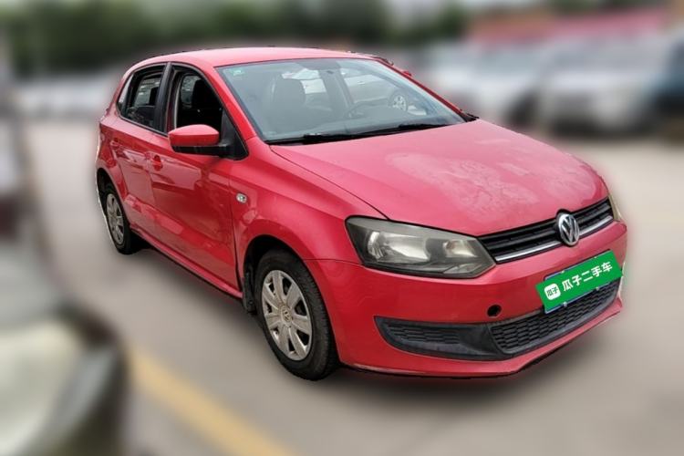 Used Volkswagen Polo 2013 1.4L Manual Fashion Edition Front Right 45 Deg