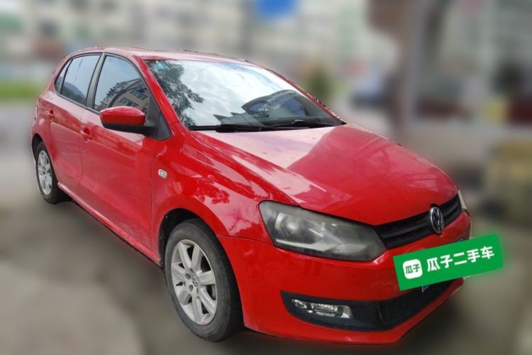 Used Volkswagen Polo 2013 1.4L Automatic Comfort Edition Front Right 45 Deg