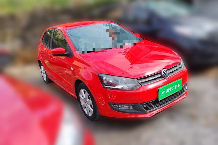 Used Volkswagen Polo 2013 1.6L Automatic Comfort Edition Front Right 45 Deg