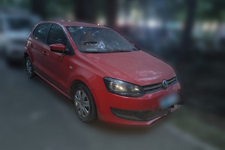 Used Volkswagen Polo 2013 1.4L Manual Fashion Edition Front Right 45 Deg
