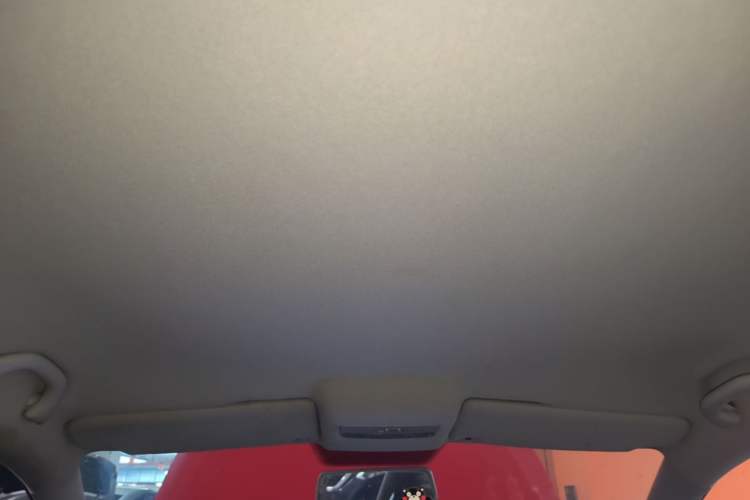 Used Volkswagen Polo 2013 1.4L Manual Fashion Edition Headliner