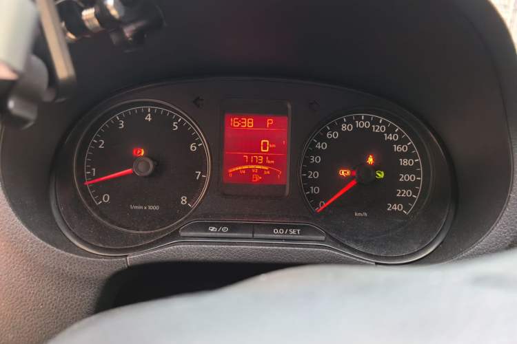 Used Volkswagen Polo 2013 1.4L Automatic Comfort Edition Instrument Cluster