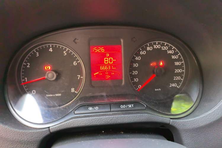 Used Volkswagen Polo 2013 1.6L Manual Comfort Edition Instrument Cluster