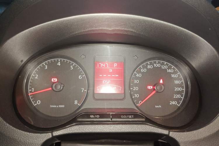 Used Volkswagen Polo 2013 1.4L Automatic Comfort Edition Instrument Cluster