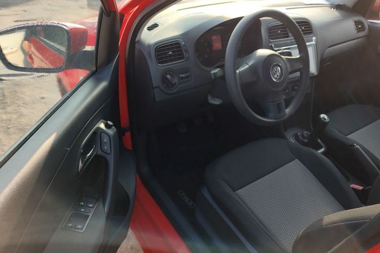 Used Volkswagen Polo 2013 1.4L Manual Fashion Edition Interior 3
