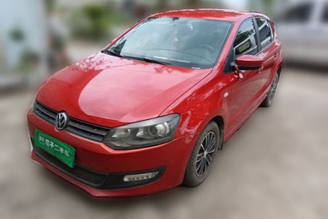 Used Volkswagen Polo 2013 1.4L Manual Fashion Edition