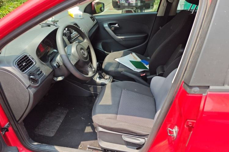 Used Volkswagen Polo 2013 1.4L Automatic Comfort Edition Left Front Seat