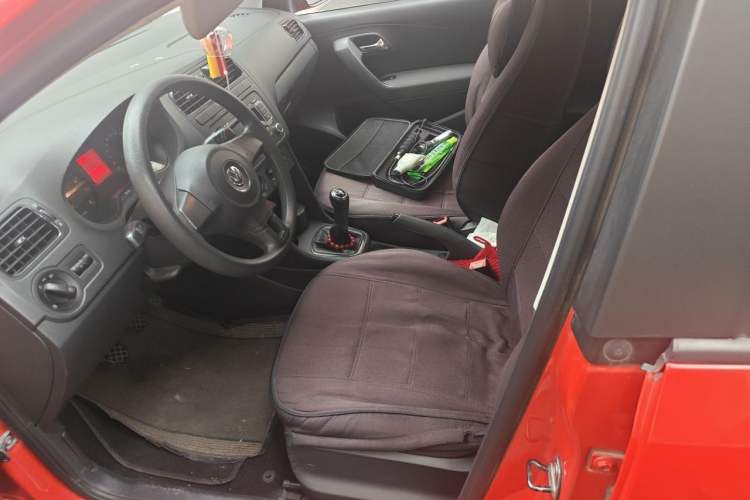 Used Volkswagen Polo 2013 1.4L Manual Fashion Edition Left Front Seat