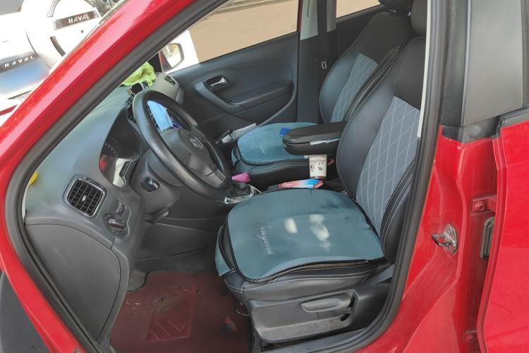 Used Volkswagen Polo 2013 1.4L Automatic Comfort Edition Left Front Seat
