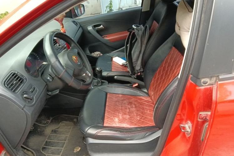 Used Volkswagen Polo 2013 1.4L Manual Fashion Edition Left Front Seat