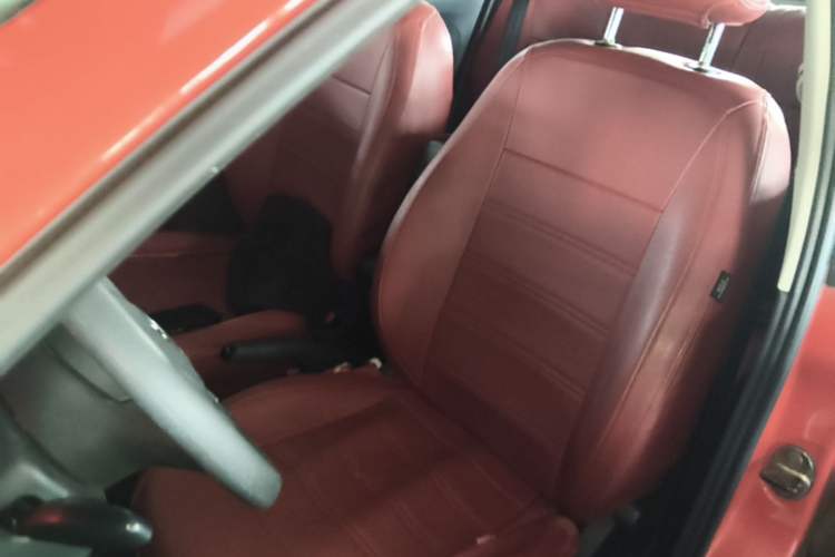 Used Volkswagen Polo 2013 1.6L Automatic Comfort Edition Left Front Seat