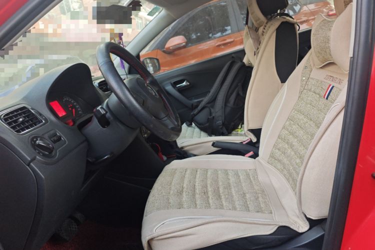Used Volkswagen Polo 2013 1.6L Automatic Comfort Edition Left Front Seat