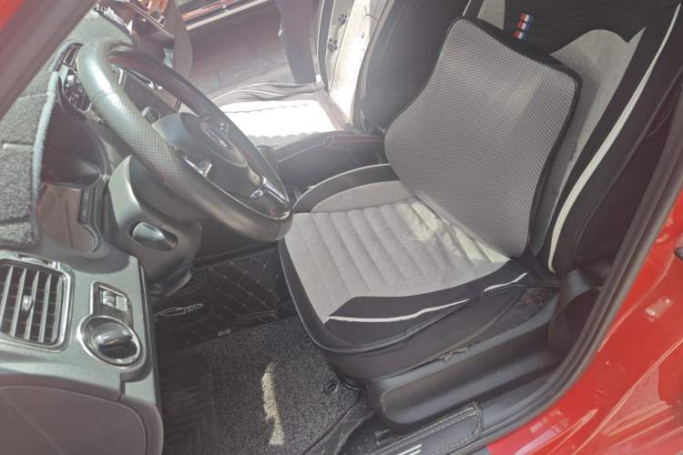 Used Volkswagen Polo 2013 1.4L Manual Fashion Edition Left Front Seat