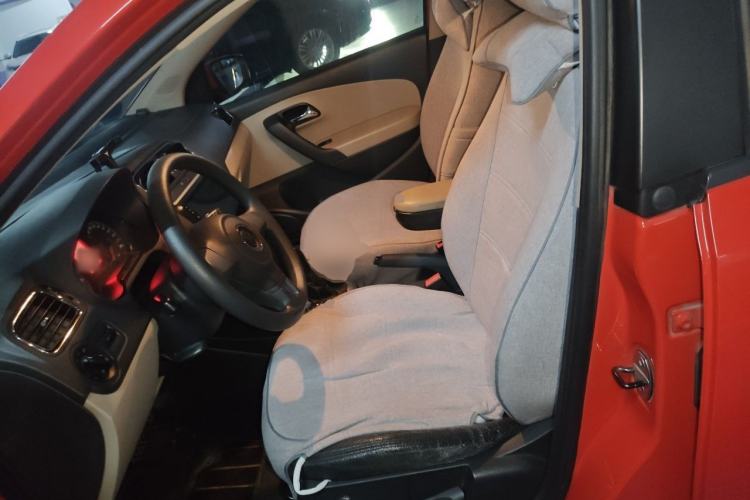 Used Volkswagen Polo 2013 1.4L Automatic Comfort Edition Left Front Seat
