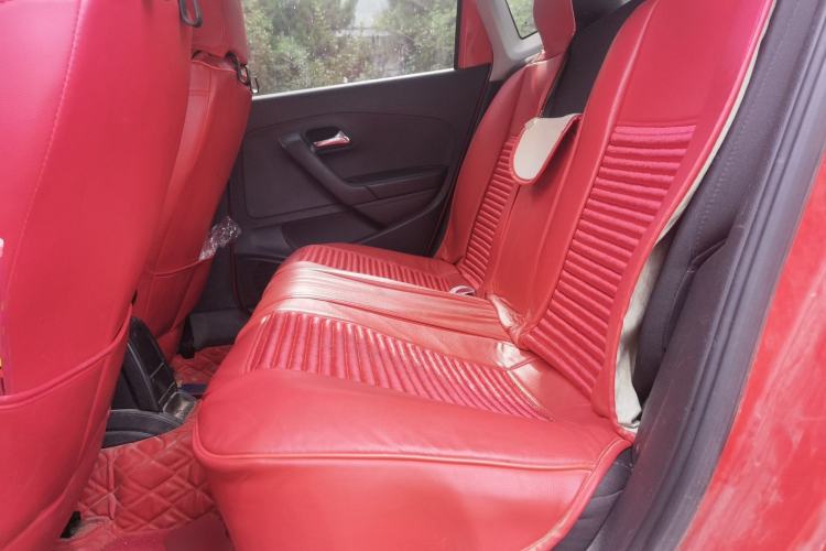 Used Volkswagen Polo 2013 1.6L Automatic Comfort Edition Left Rear Seat