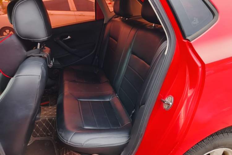 Used Volkswagen Polo 2013 1.4L Manual Fashion Edition Left Rear Seat
