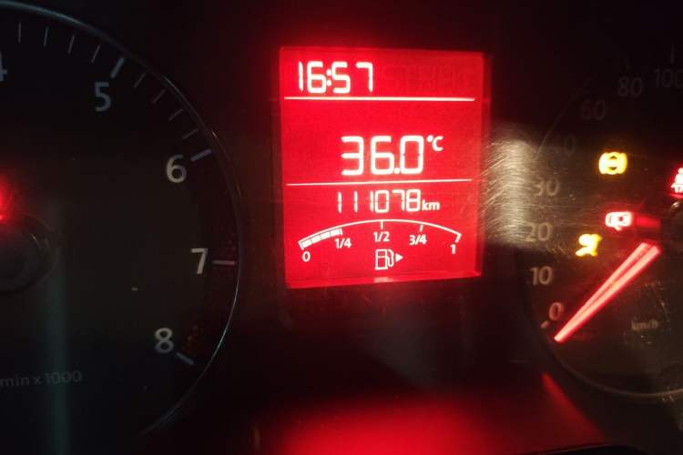 Used Volkswagen Polo 2013 1.4L Manual Fashion Edition Odometer Close Up