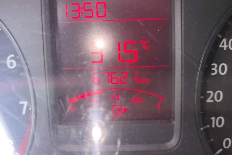 Used Volkswagen Polo 2013 1.4L Manual Fashion Edition Odometer Close Up