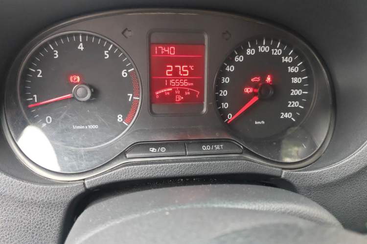 Used Volkswagen Polo 2013 1.4L Manual Fashion Edition Odometer Close Up