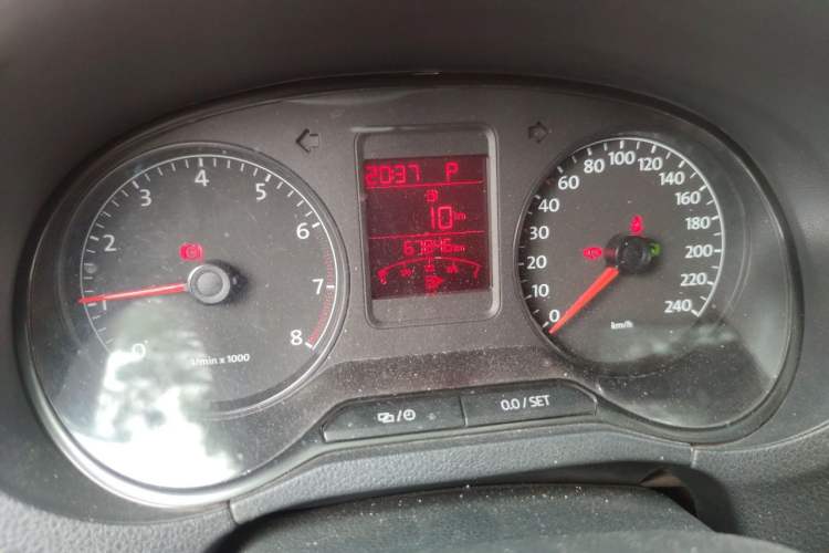 Used Volkswagen Polo 2013 1.4L Automatic Comfort Edition Odometer Close Up