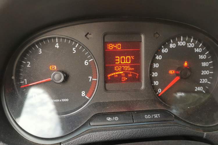 Used Volkswagen Polo 2013 1.4L Manual Fashion Edition Odometer Close Up