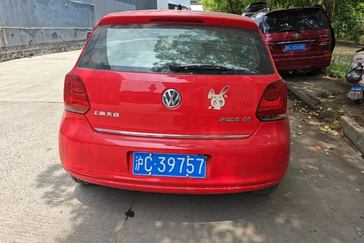 Used Volkswagen Polo 2013 1.6L Automatic Luxury Edition Rear