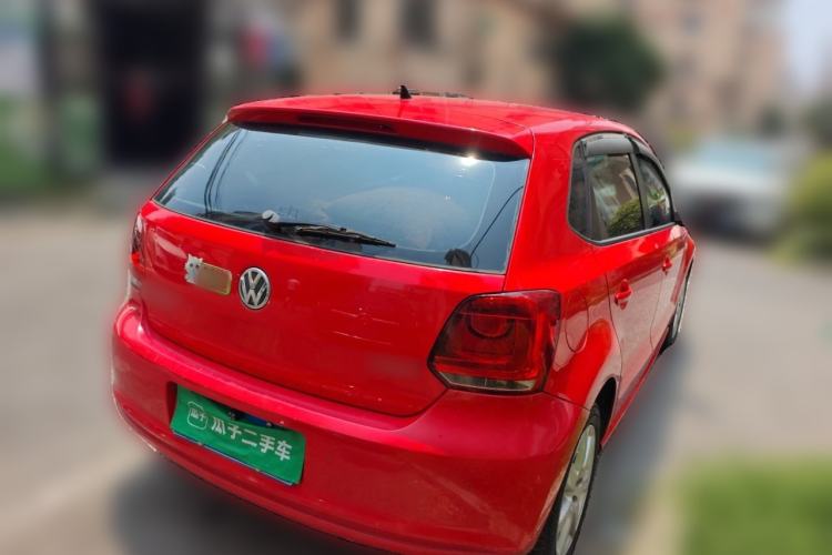 Used Volkswagen Polo 2013 1.4L Automatic Comfort Edition Rear Right 45 Deg