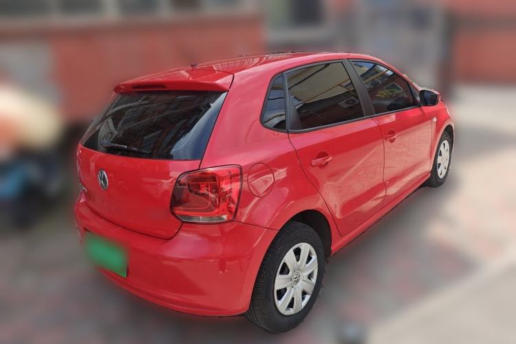 Used Volkswagen Polo 2013 1.4L Manual Fashion Edition Rear Right 45 Deg