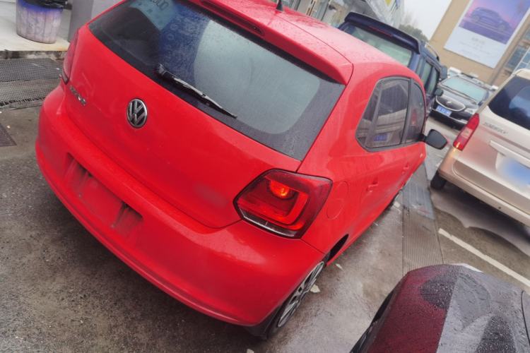 Used Volkswagen Polo 2013 1.4L Manual Fashion Edition Rear Right 45 Deg